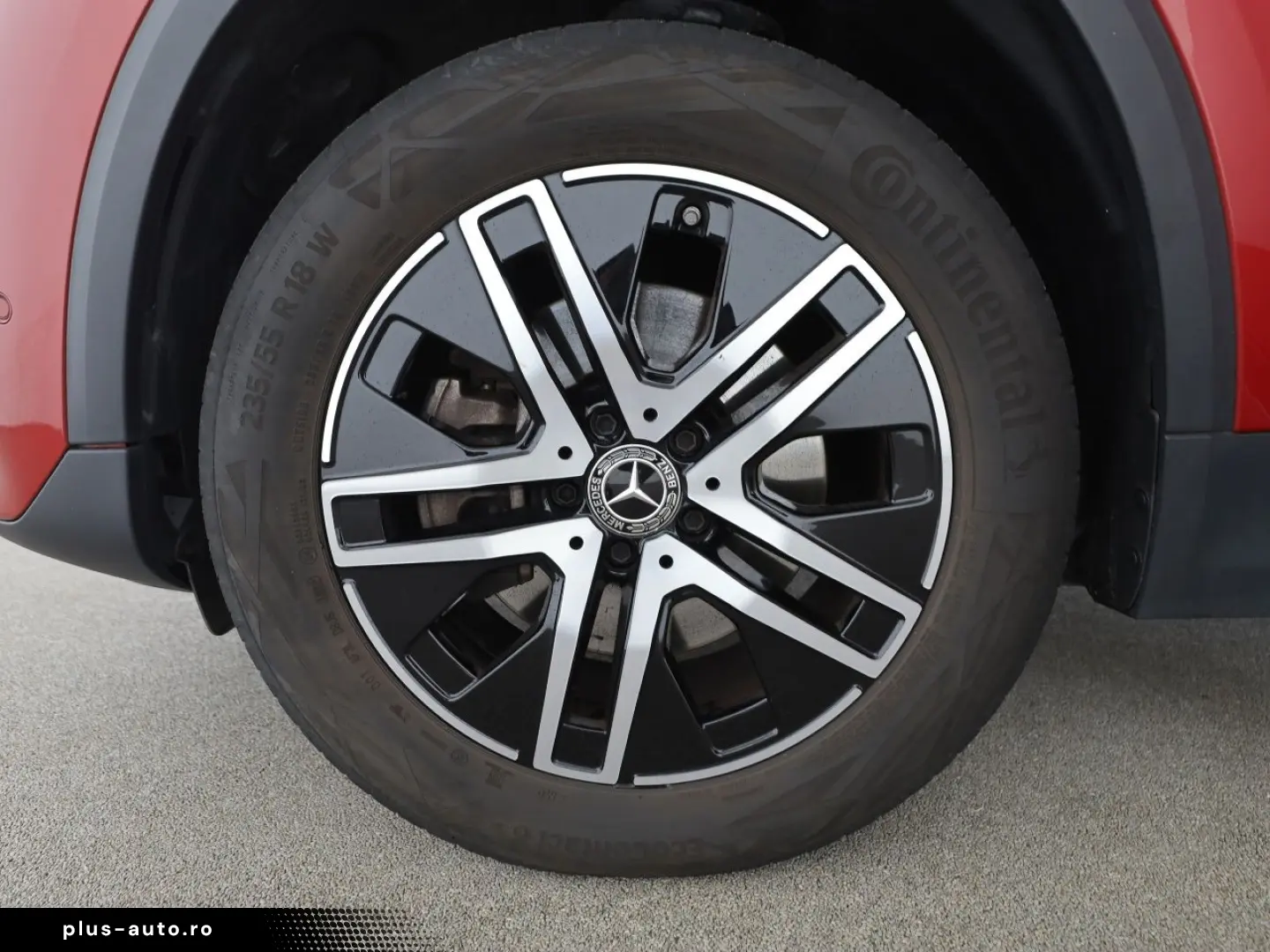 MERCEDES-BENZ GLA 250 e