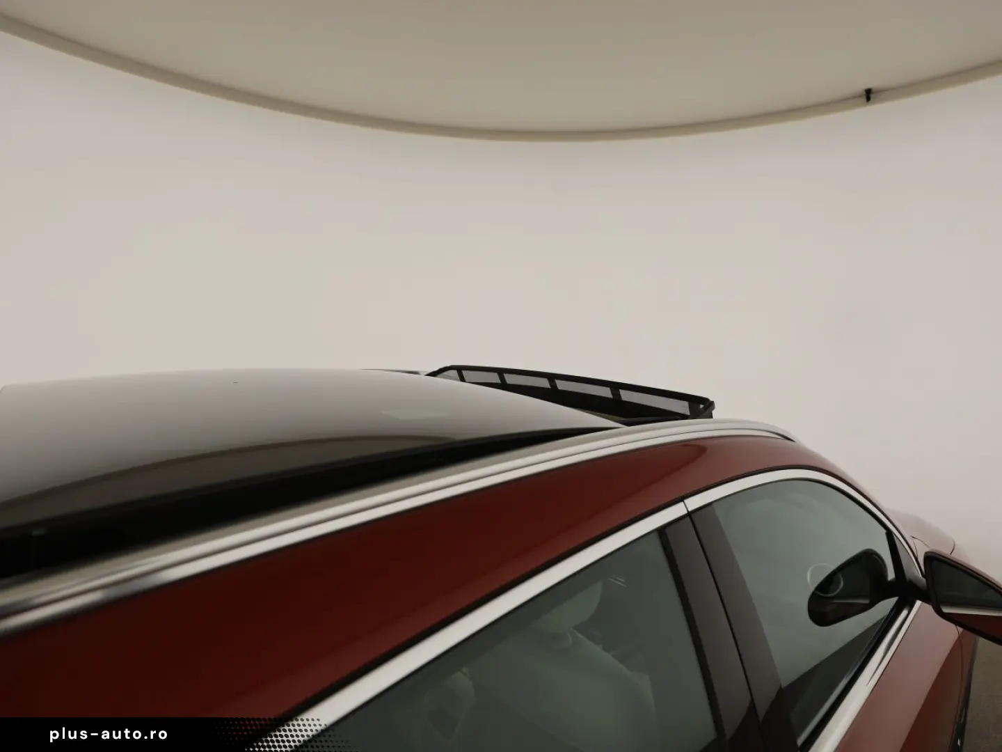 MERCEDES-BENZ GLA 250 e