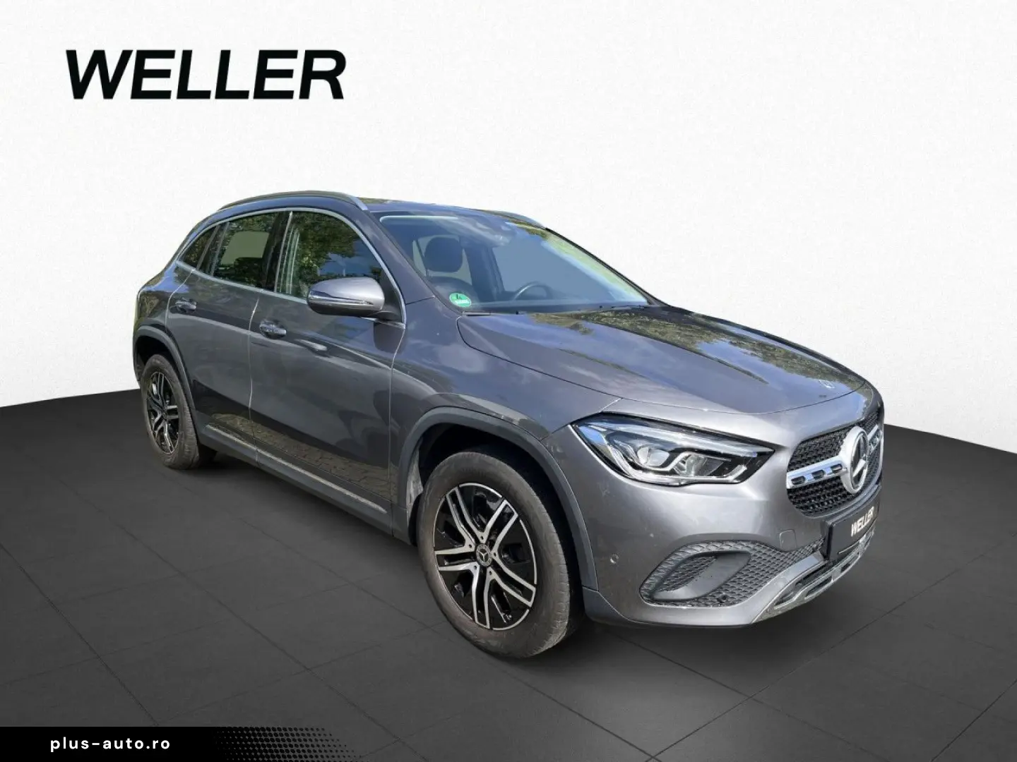 MERCEDES-BENZ GLA 200 7G-DCT