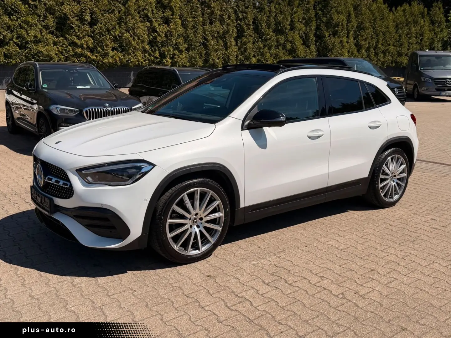MERCEDES-BENZ GLA 200 7G-DCT AMG Line