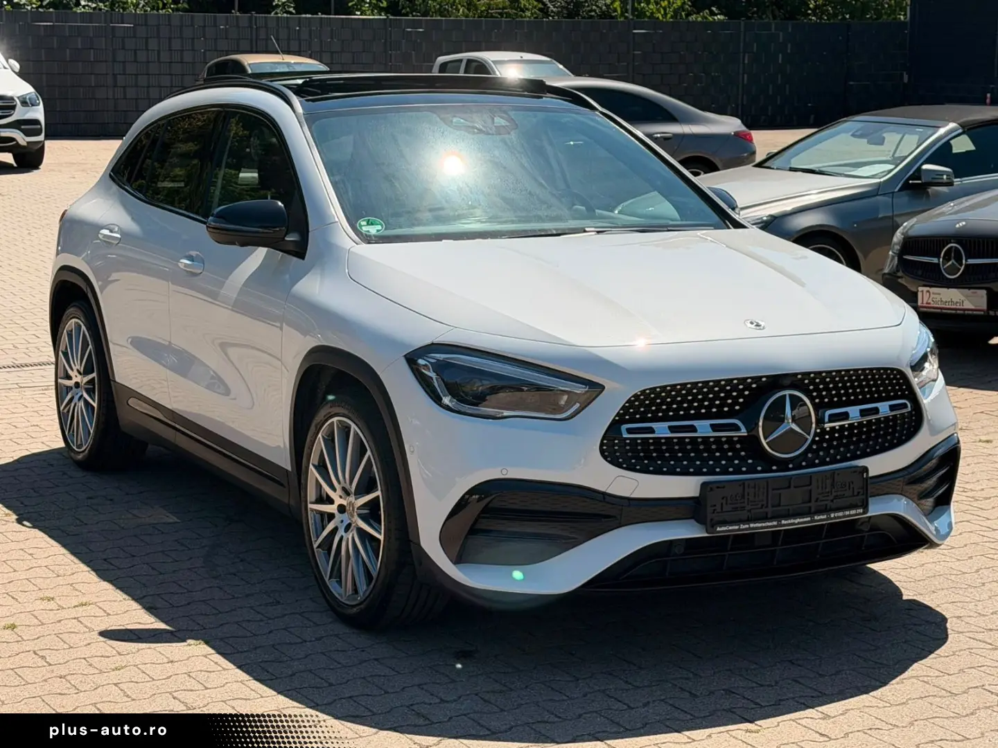 MERCEDES-BENZ GLA 200 7G-DCT AMG Line