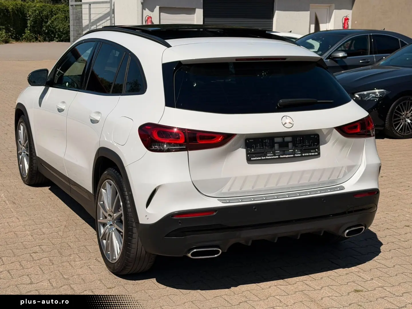 MERCEDES-BENZ GLA 200 7G-DCT AMG Line