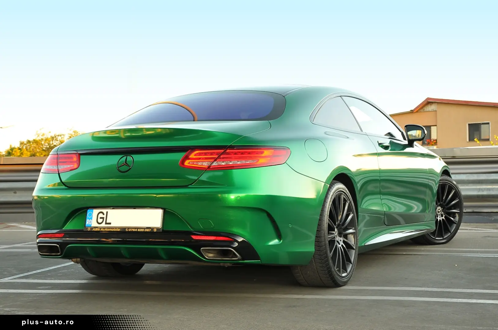 Mercedes-Benz S 400