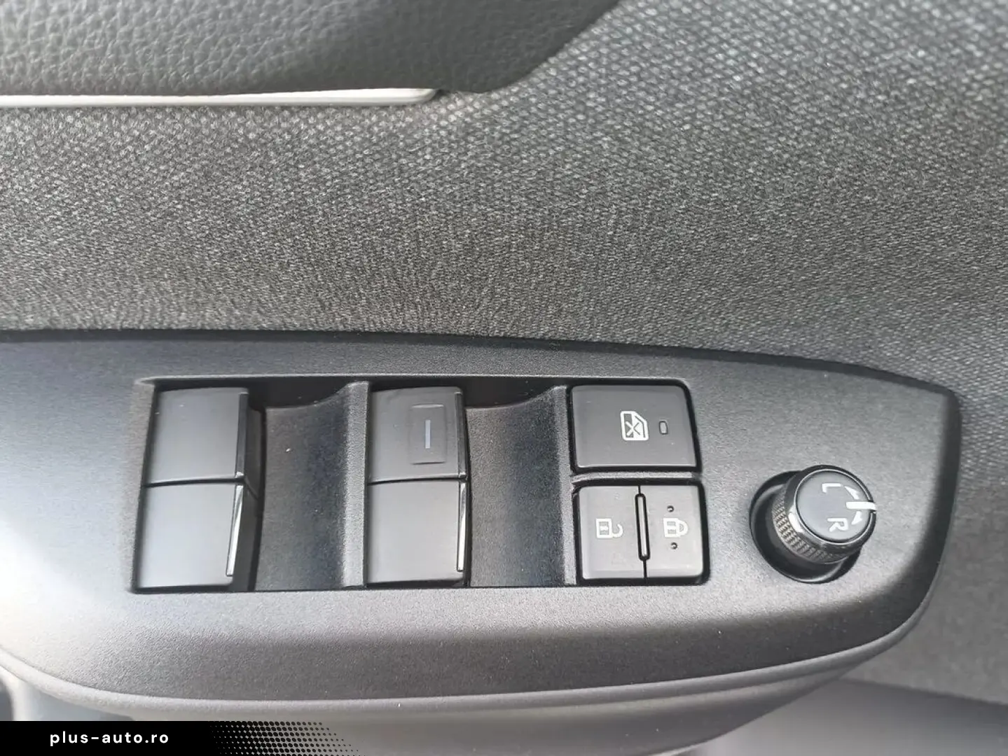 Toyota Yaris 1.5 VVT-IE 125 Cp MT6 Dynamic
