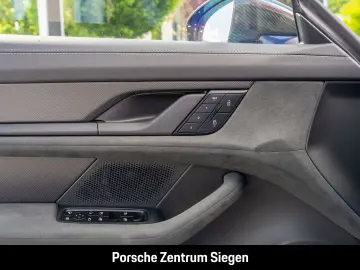 PORSCHE Taycan GTS Sport Turismo Pano Burmester HD-Matri
