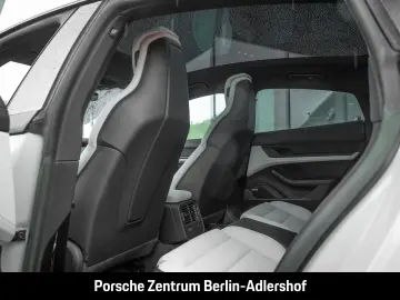 PORSCHE Taycan 4S Surround-View Head-Up BOSE 11.339 km