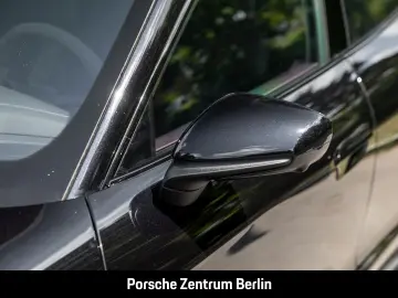 PORSCHE Taycan GTS HA-Lenkung Head-Up Surround View BOSE