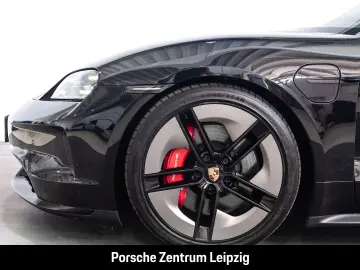 PORSCHE Taycan GTS HeadUp HD-Matrix 21Zoll ACC BOSE