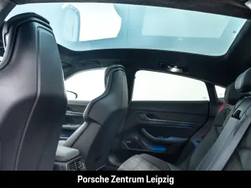 PORSCHE Taycan GTS HeadUp HD-Matrix 21Zoll ACC BOSE