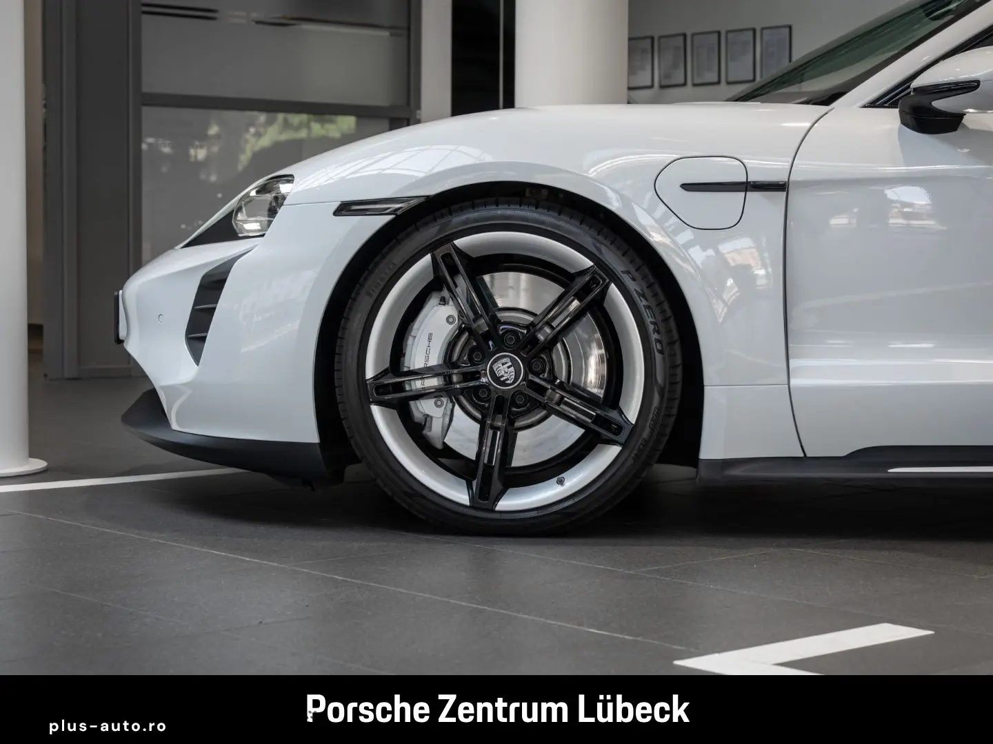 PORSCHE Taycan 4S HA-Lenkung Surround-View Sitzbelüftung