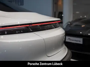 PORSCHE Taycan 4S HA-Lenkung Surround-View Sitzbelüftung