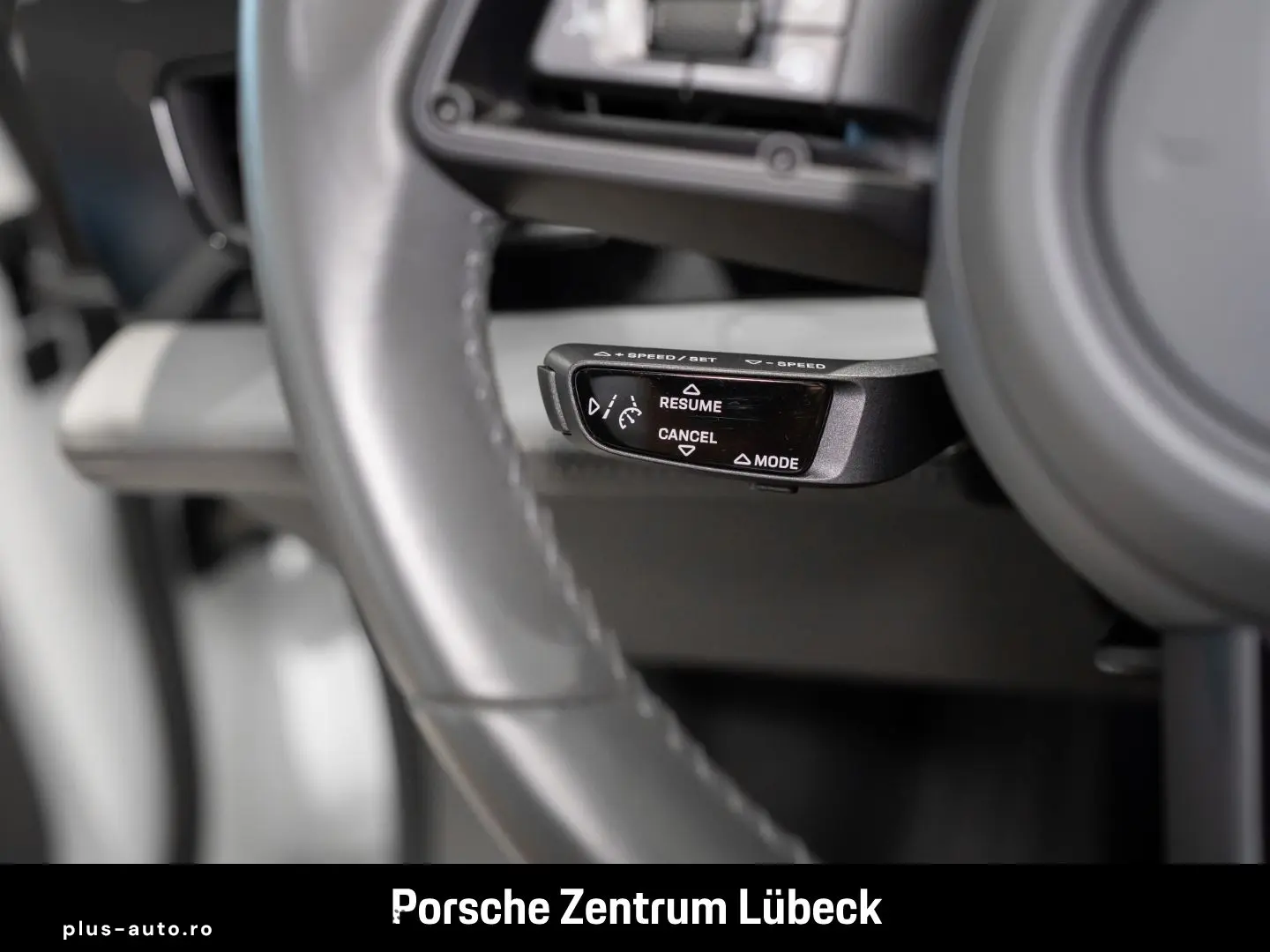 PORSCHE Taycan 4S HA-Lenkung Surround-View Sitzbelüftung