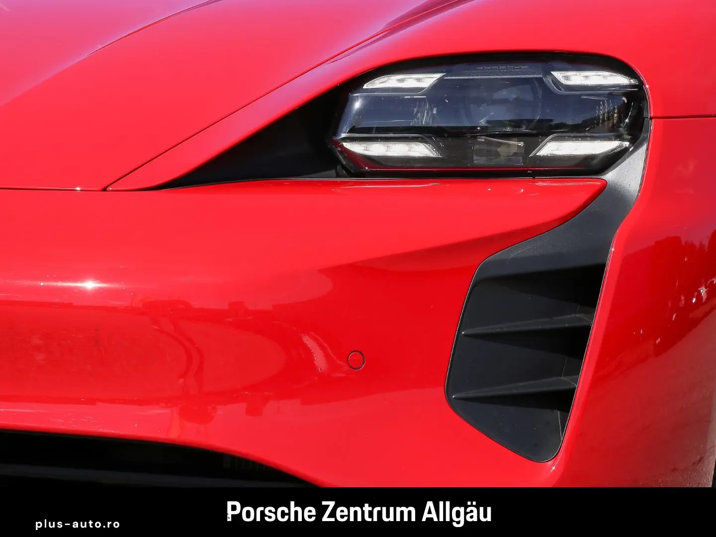 PORSCHE Taycan GTS HA-Lenkung Head-Up Surround-View BOSE