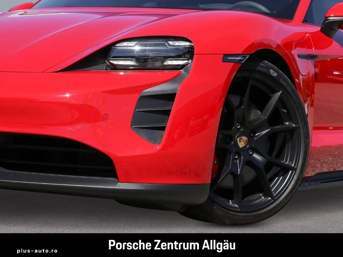 PORSCHE Taycan GTS HA-Lenkung Head-Up Surround-View BOSE