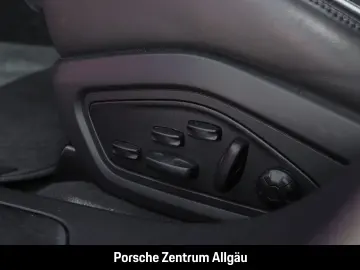 PORSCHE Taycan GTS HA-Lenkung Head-Up Surround-View BOSE