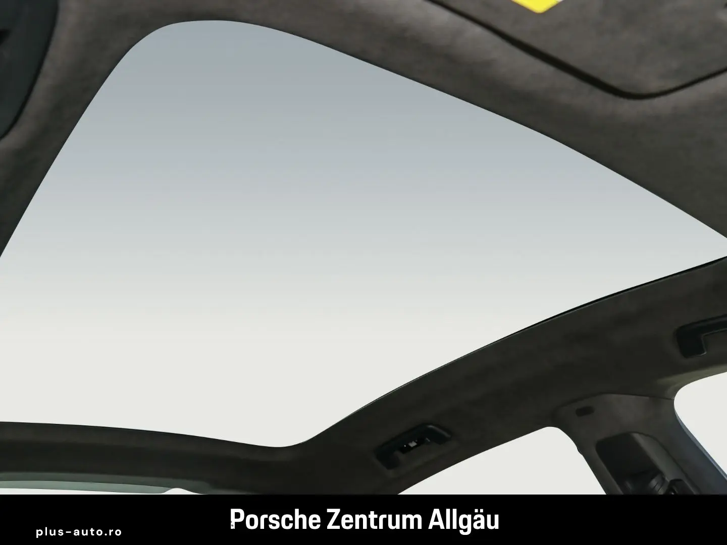 PORSCHE Taycan GTS HA-Lenkung Head-Up Surround-View BOSE
