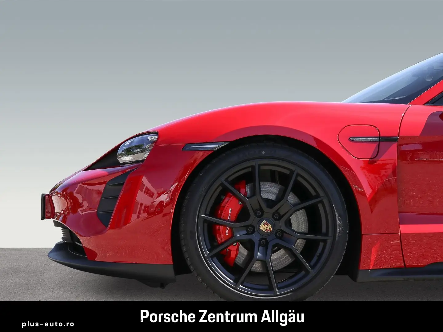 PORSCHE Taycan GTS HA-Lenkung Head-Up Surround-View BOSE