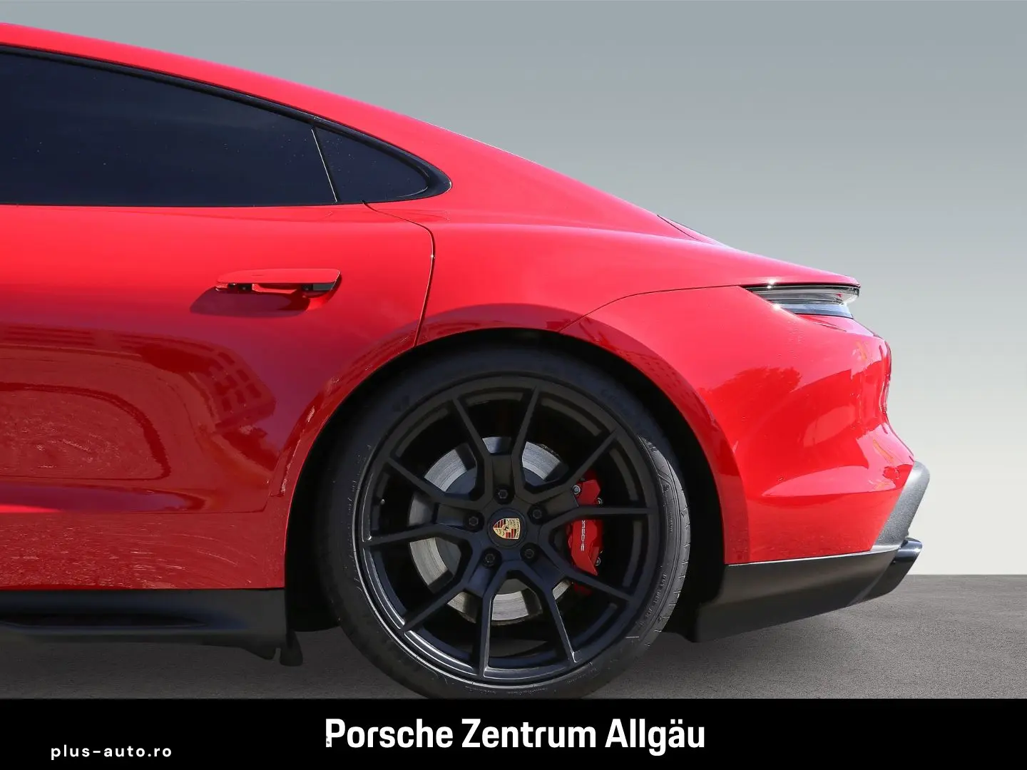 PORSCHE Taycan GTS HA-Lenkung Head-Up Surround-View BOSE