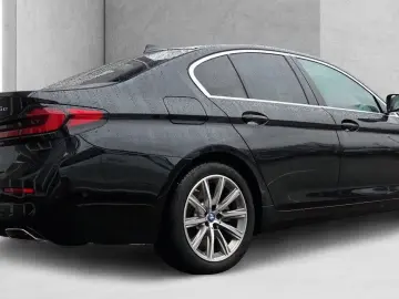 BMW 545e xDrive Limousine