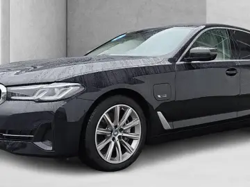 BMW 545e xDrive Limousine