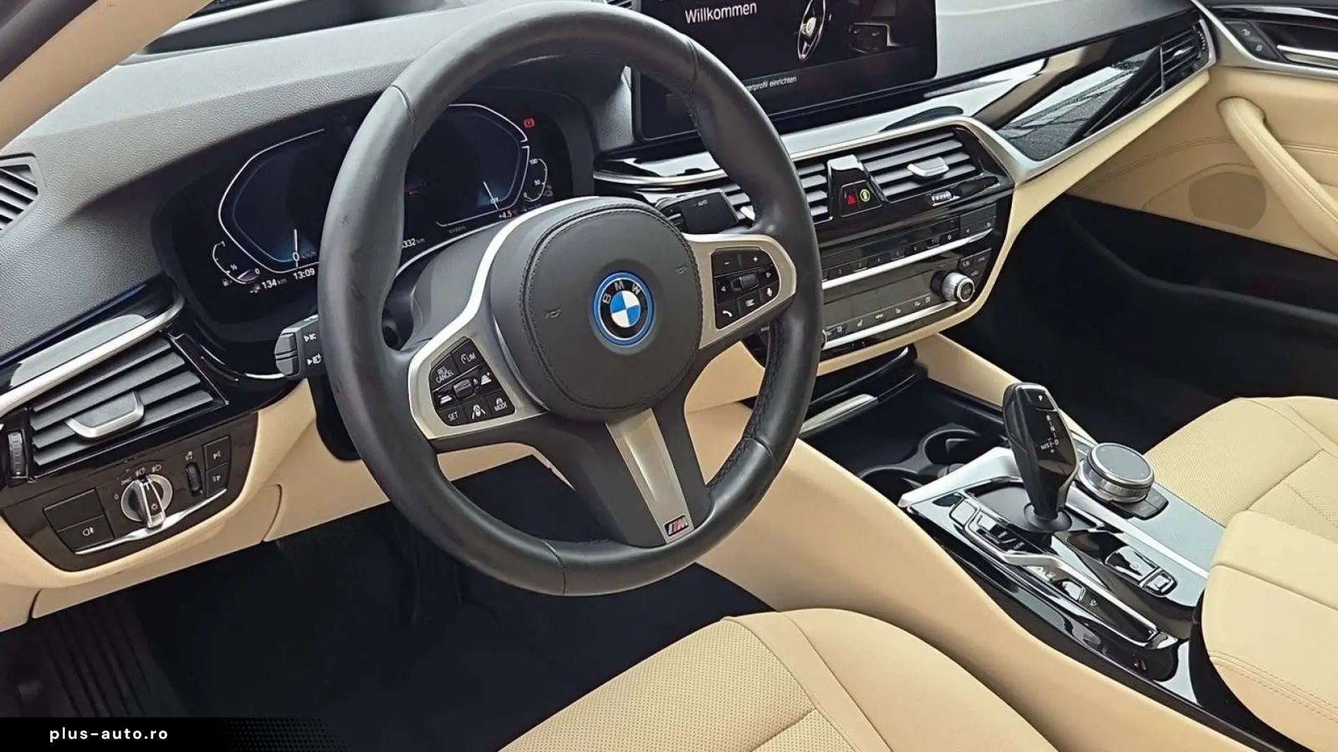 BMW 545e xDrive Limousine