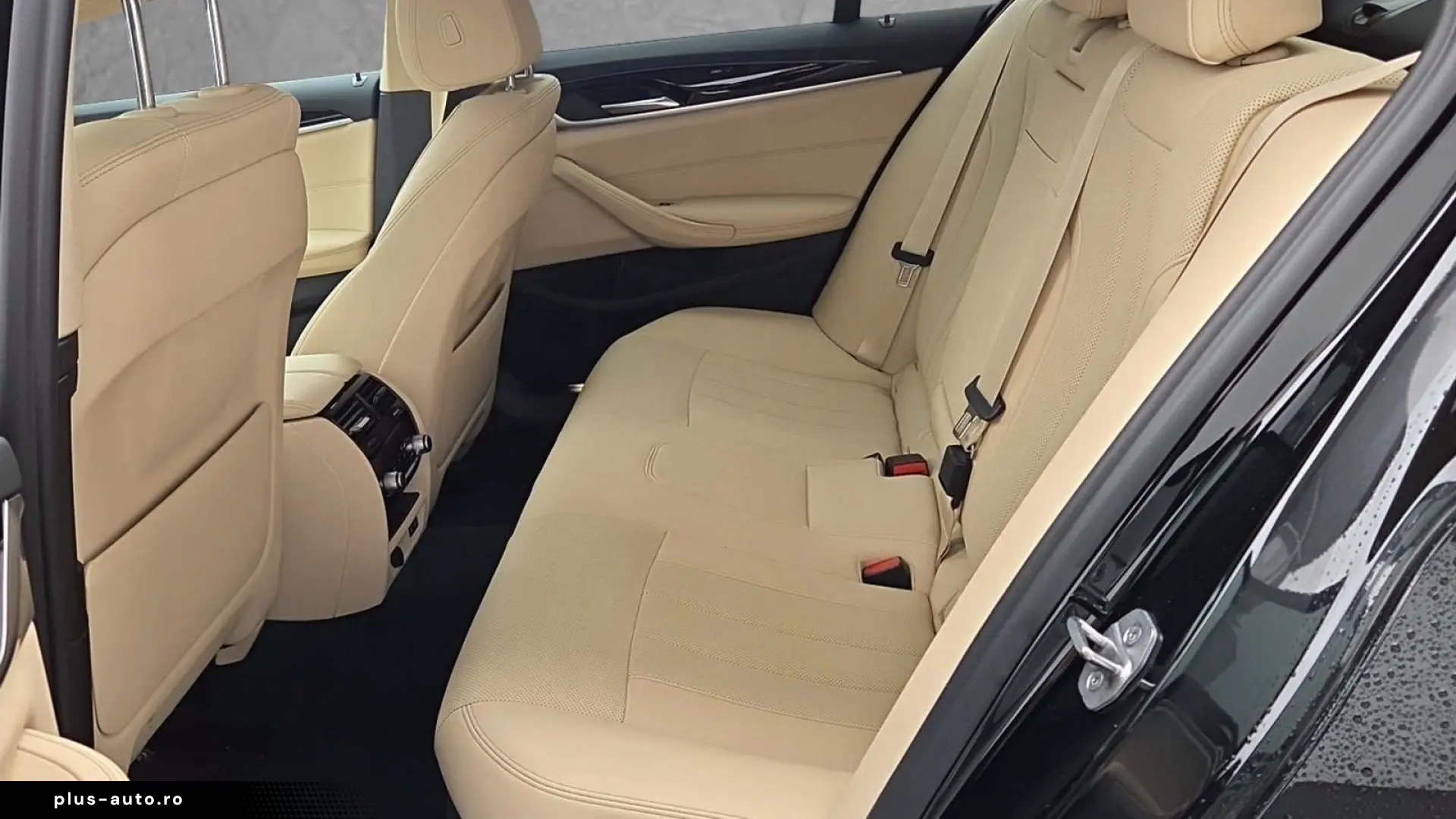BMW 545e xDrive Limousine