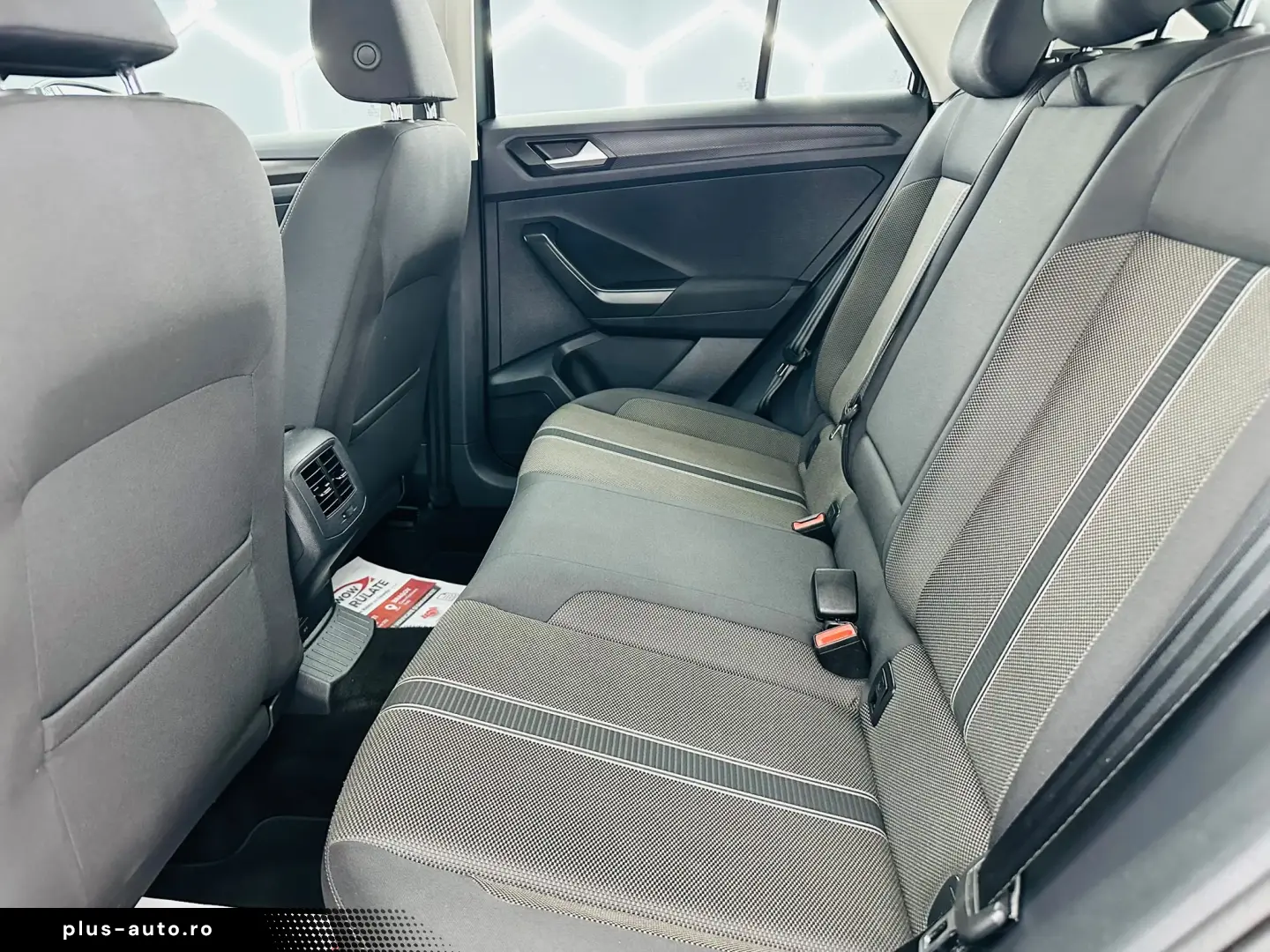VOLKSWAGEN T-ROC 2020 1.6D E6 Garantie 12 Luni Rate Avans 0