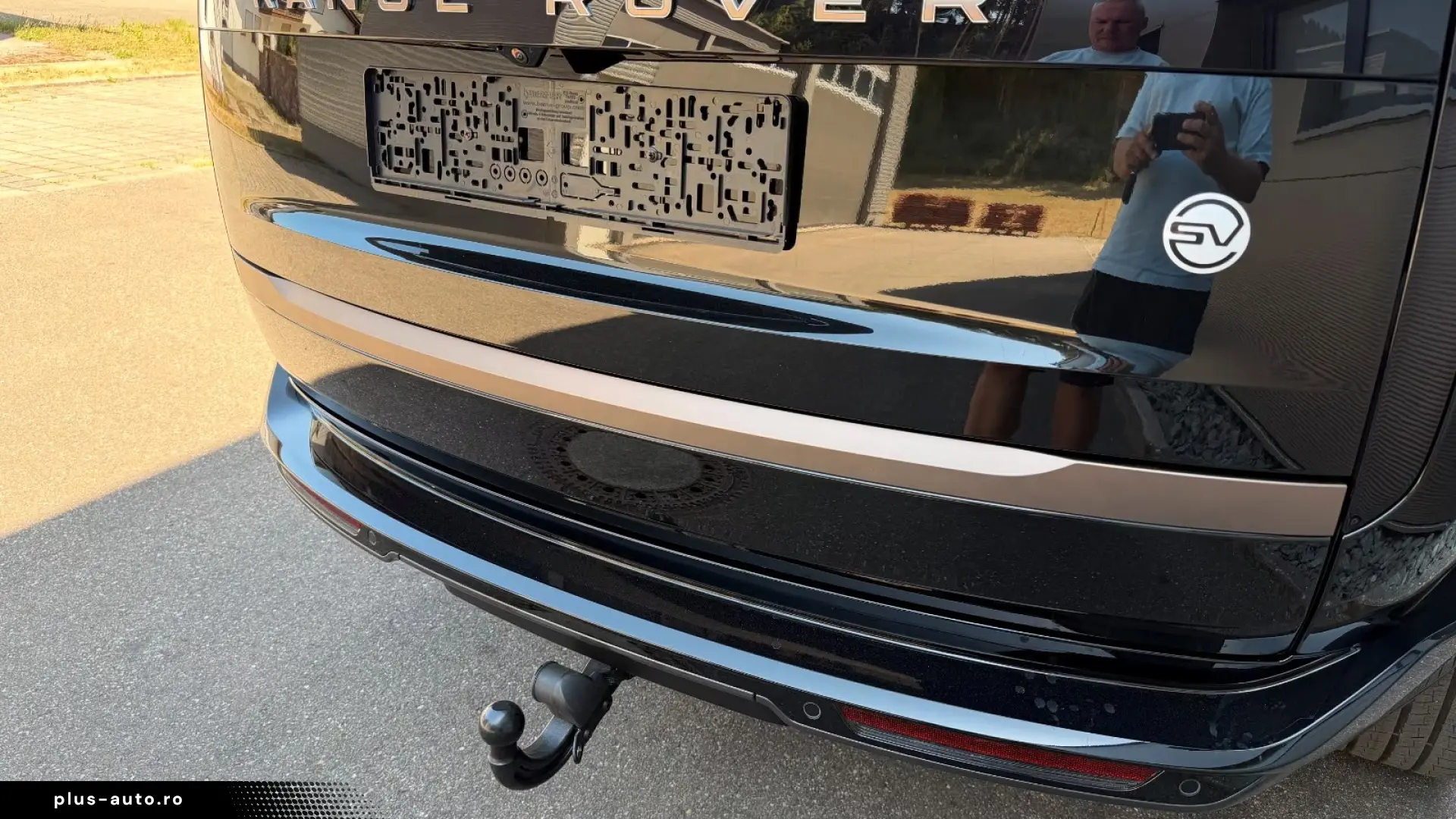 Land Rover Range Rover SV P615 LWB   Signature Suite