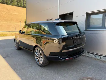 Land Rover Range Rover SV P615 LWB   Signature Suite