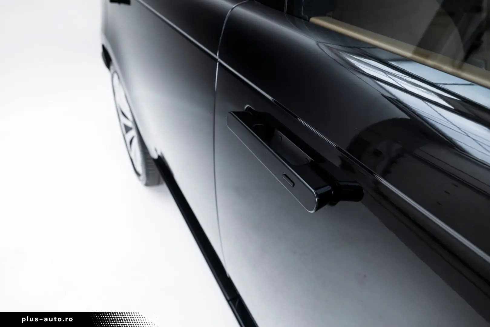 LAND ROVER Autobiography P530 LWB TV Entertainment Garantie