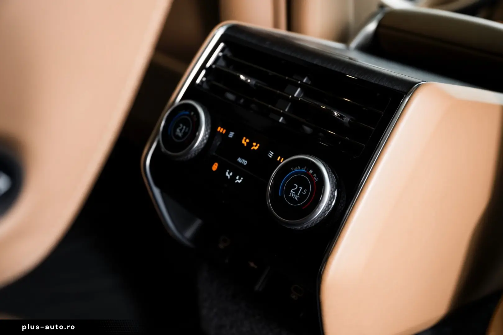 LAND ROVER Autobiography P530 LWB TV Entertainment Garantie