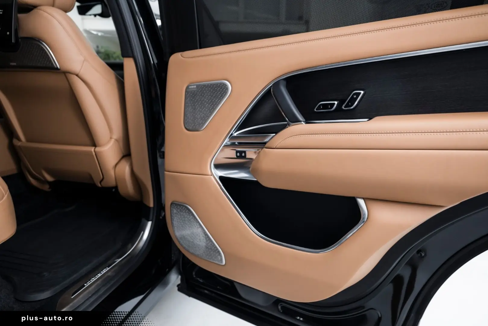 LAND ROVER Autobiography P530 LWB TV Entertainment Garantie