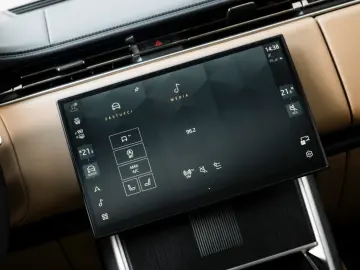 LAND ROVER Autobiography P530 LWB TV Entertainment Garantie