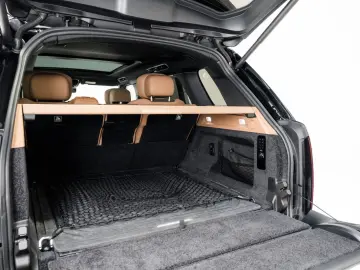 LAND ROVER Autobiography P530 LWB TV Entertainment Garantie