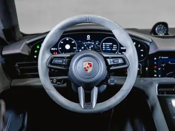 PORSCHE Taycan GTS Panoramadach Head-Up Display