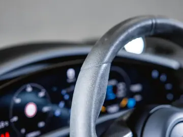 PORSCHE Taycan GTS Panoramadach Head-Up Display