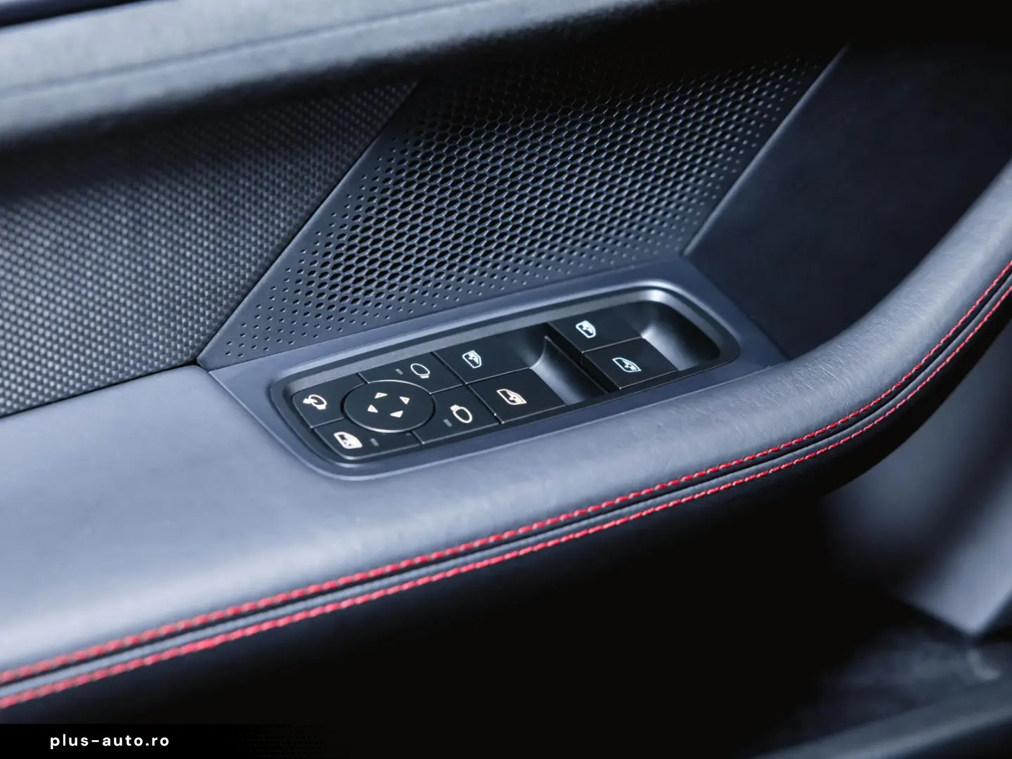 PORSCHE Taycan GTS Panoramadach Head-Up Display