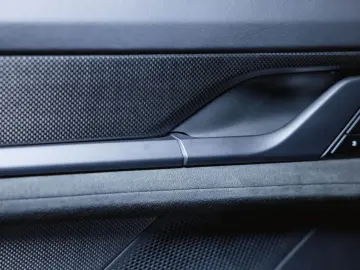 PORSCHE Taycan GTS Panoramadach Head-Up Display