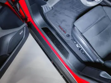 PORSCHE Taycan GTS Panoramadach Head-Up Display