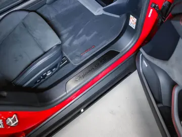 PORSCHE Taycan GTS Panoramadach Head-Up Display