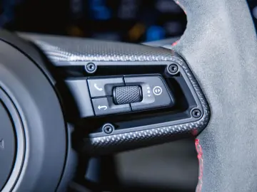 PORSCHE Taycan GTS Panoramadach Head-Up Display