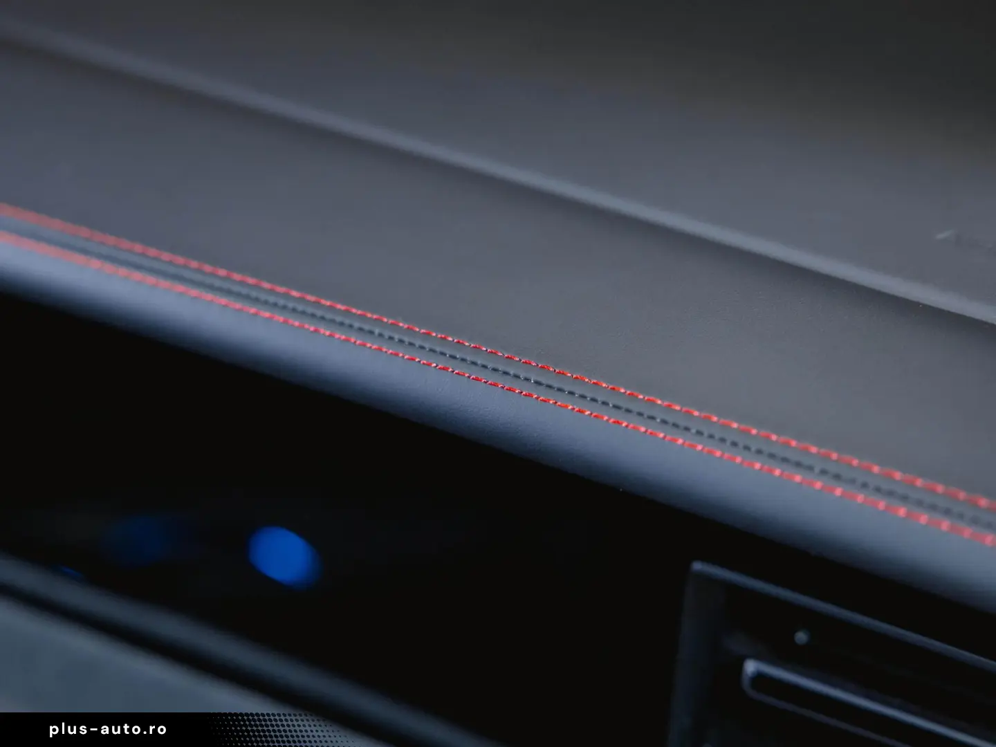 PORSCHE Taycan GTS Panoramadach Head-Up Display