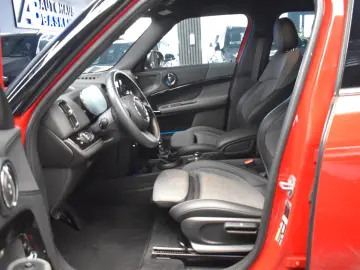 MINI Countryman SE (Cooper) Classic Trim All4 LED SHZ