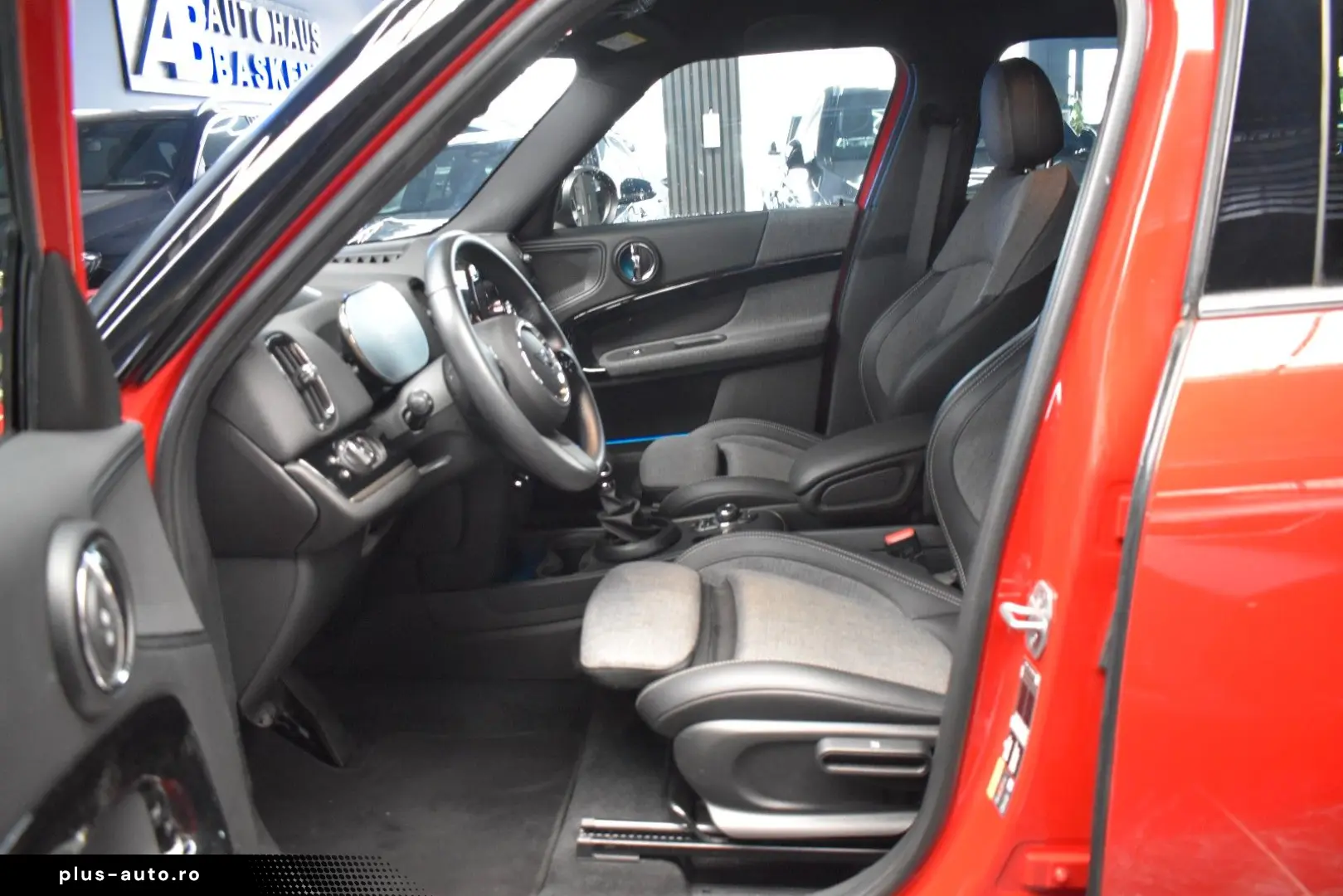MINI Countryman SE (Cooper) Classic Trim All4 LED SHZ