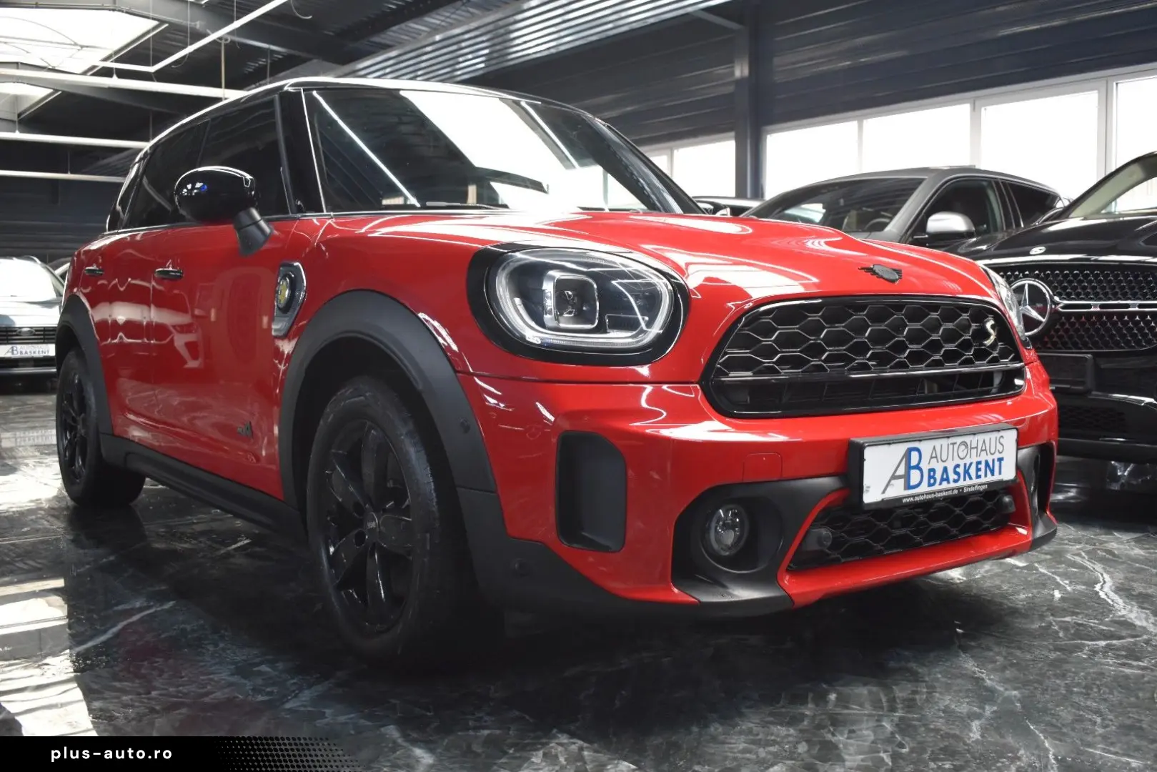 MINI Countryman SE (Cooper) Classic Trim All4 LED SHZ