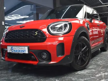 MINI Countryman SE (Cooper) Classic Trim All4 LED SHZ