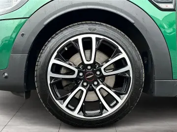 MINI Cooper SD ALL4 Countryman JCW Paket Head-Up DAB