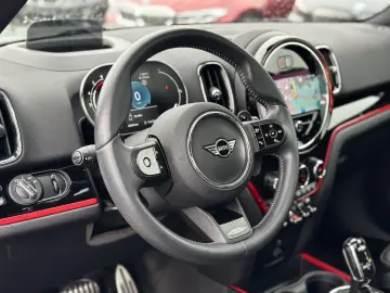MINI Cooper SD ALL4 Countryman JCW Paket Head-Up DAB