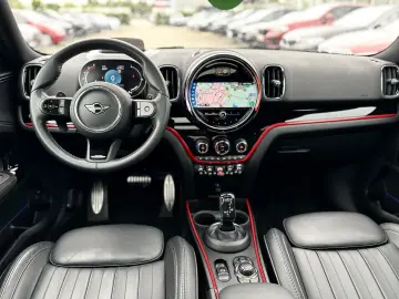 MINI Cooper SD ALL4 Countryman JCW Paket Head-Up DAB