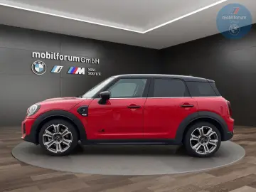 MINI Countryman S Classic Trim ALL4 Kamera LED